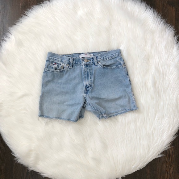 Tommy Hilfiger Denim Cutoff Short - Picture 1 of 4